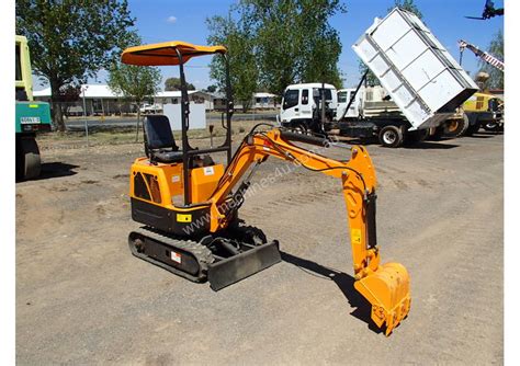 rhinoceros xn 08 mini digger